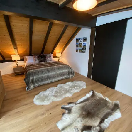 Chalet Beautiful On The Piste In Swiss Alps