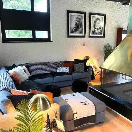 Ski-inout 4br Alpen Chalet, Views & Fire * Alt St. Johann