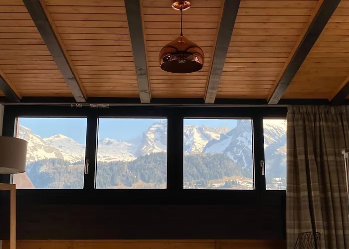 Ski-inout 4br Alpen Chalet, Views & Fire Chalé