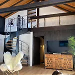Ski-inout 4br Alpen Chalet, Views & Fire