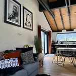Chalet Ski-inout 4br Alpen Chalet, Views & Fire *