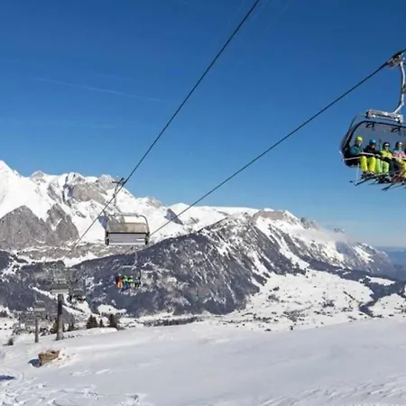 Beautiful On The Piste In Swiss Alps *