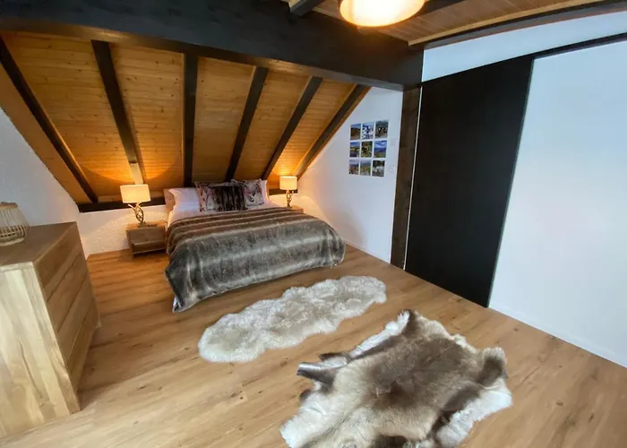 Chalet Ski-inout 4br Alpen Chalet, Views & Fire